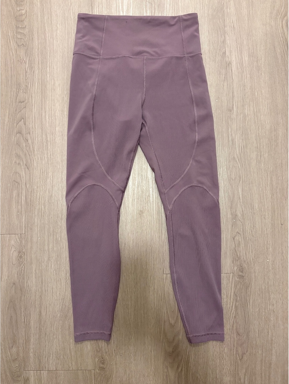Athleta Rise Up Rib 7/8 Tight Leggings, Size Small, Mauve Purple